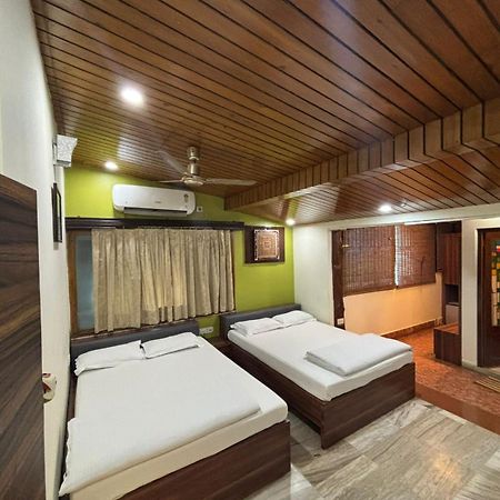 Om Sai Villa Guesthouse Kalkata Exteriér fotografie