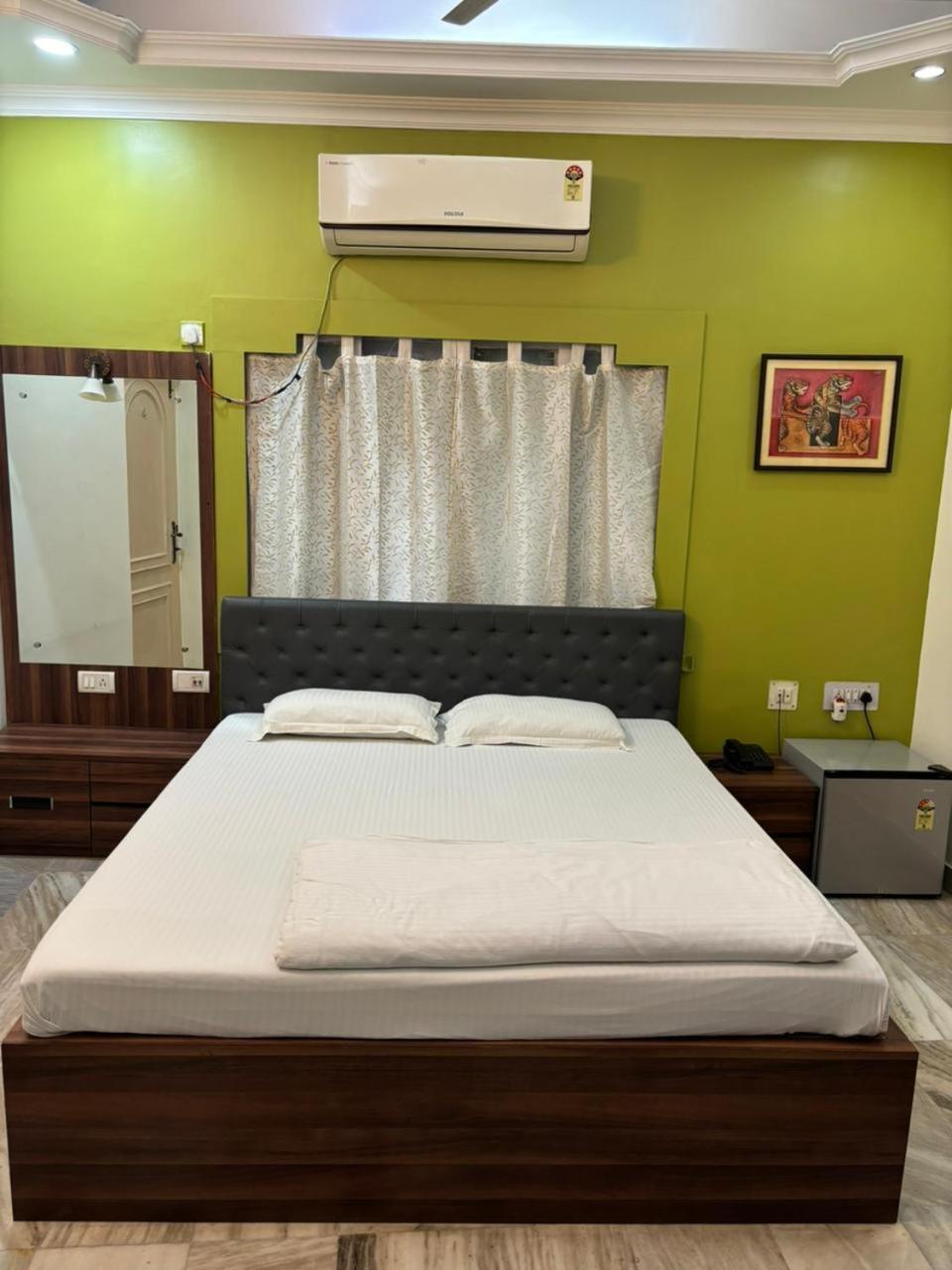 Om Sai Villa Guesthouse Kalkata Exteriér fotografie