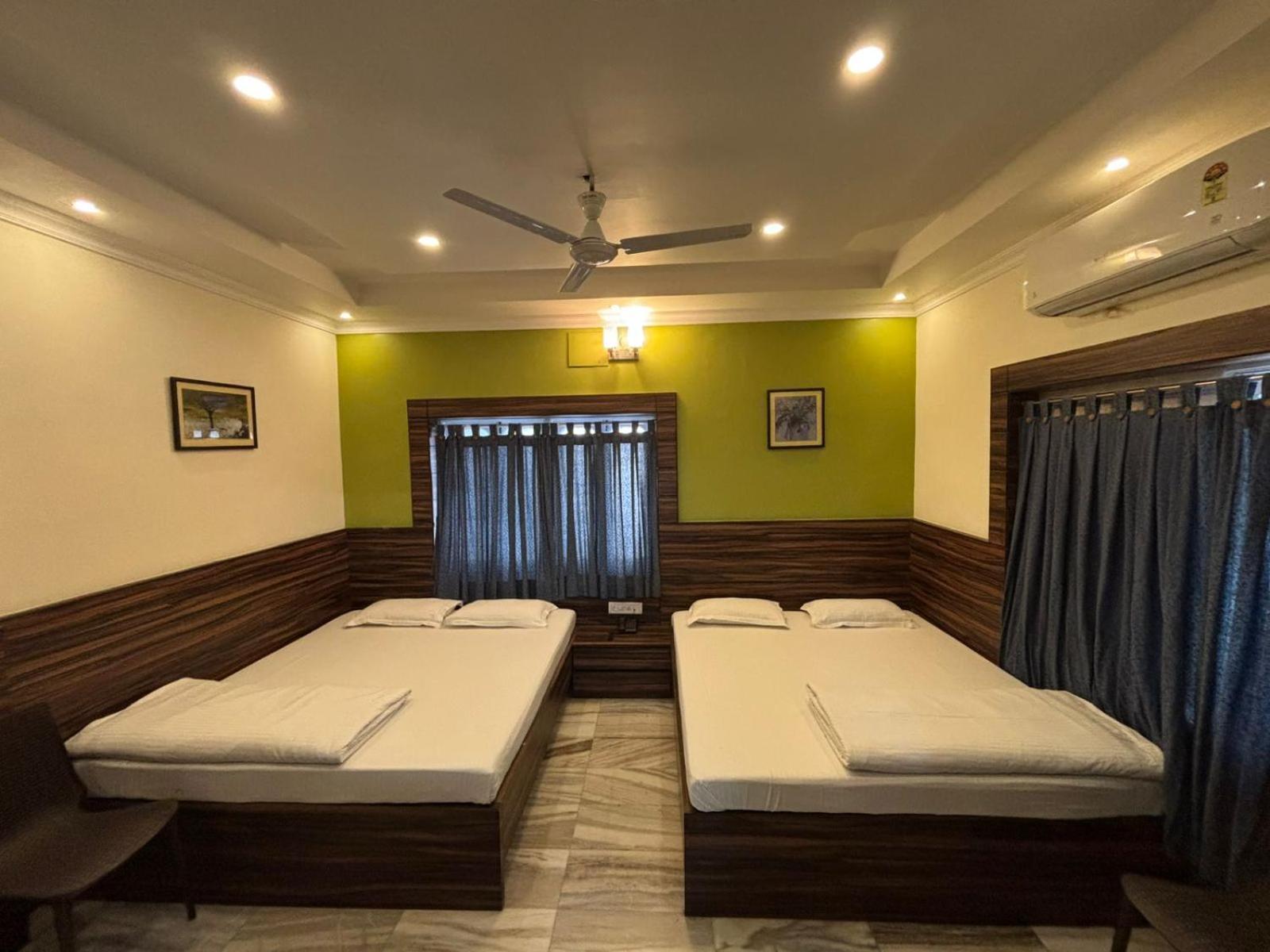 Om Sai Villa Guesthouse Kalkata Exteriér fotografie